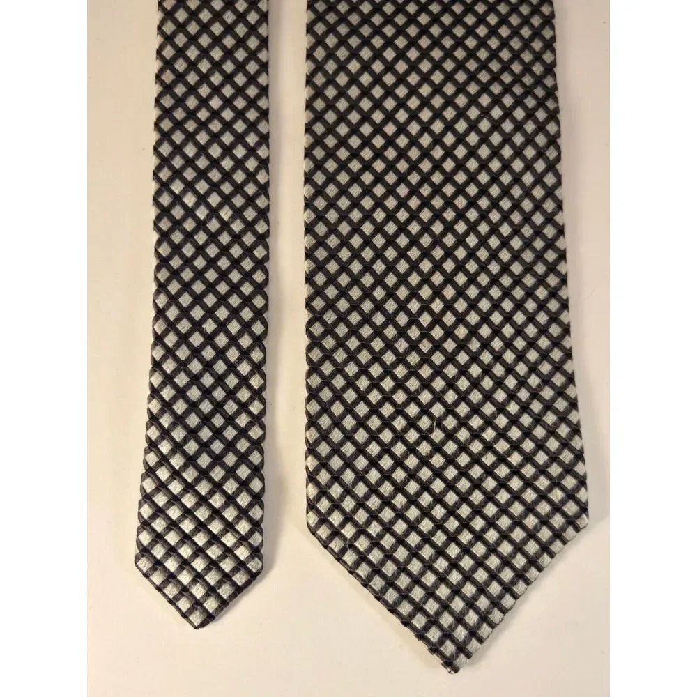 Ermenegildo Zegna Mens Tie 100% Silk‎ Made in Italy